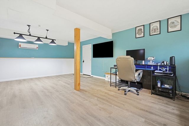 16 I Capen Road, Spencer, MA 01562