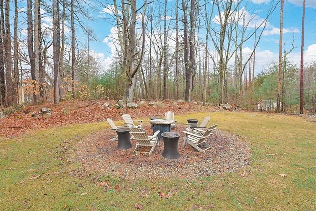 16 I Capen Road, Spencer, MA 01562