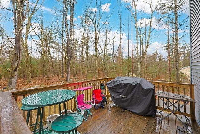 16 I Capen Road, Spencer, MA 01562