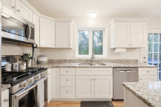 16 I Capen Road, Spencer, MA 01562