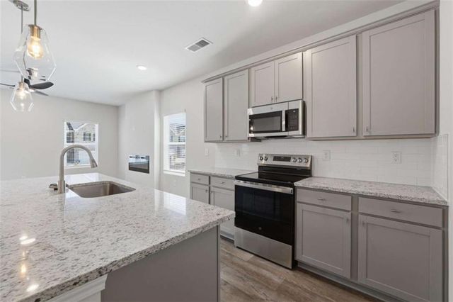 3643 PARKWAY JAMES Drive, Snellville, GA 30039