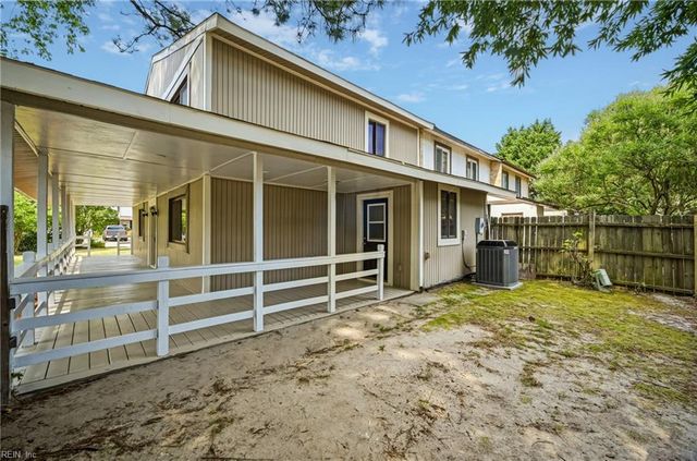 4184 Thistle CIR, Virginia Beach, VA 23462
