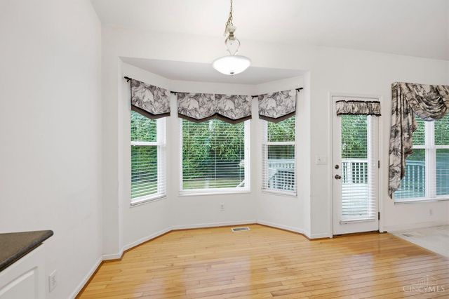 10187 Meadowknoll Drive, Symmes Twp, OH 45140