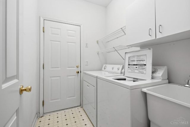 10187 Meadowknoll Drive, Symmes Twp, OH 45140