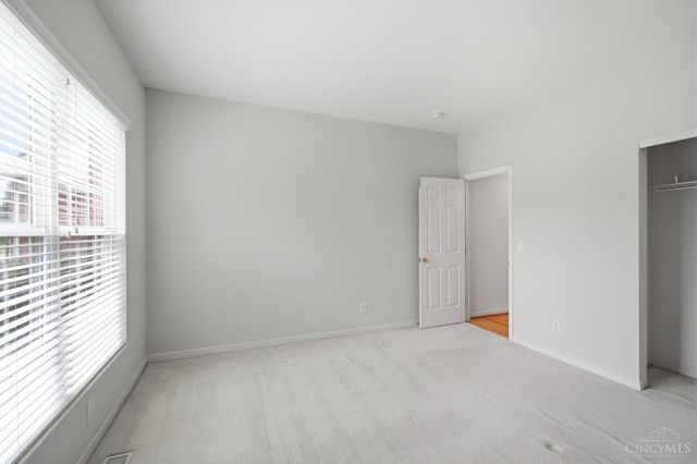 10187 Meadowknoll Drive, Symmes Twp, OH 45140