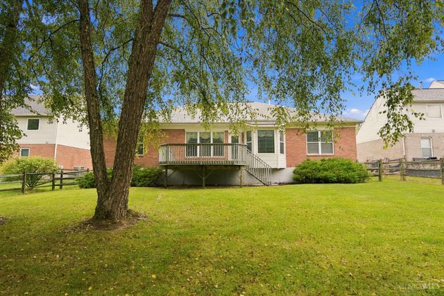 10187 Meadowknoll Drive, Symmes Twp, OH 45140