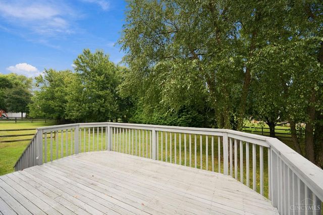 10187 Meadowknoll Drive, Symmes Twp, OH 45140