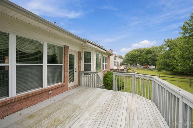 10187 Meadowknoll Drive, Symmes Twp, OH 45140