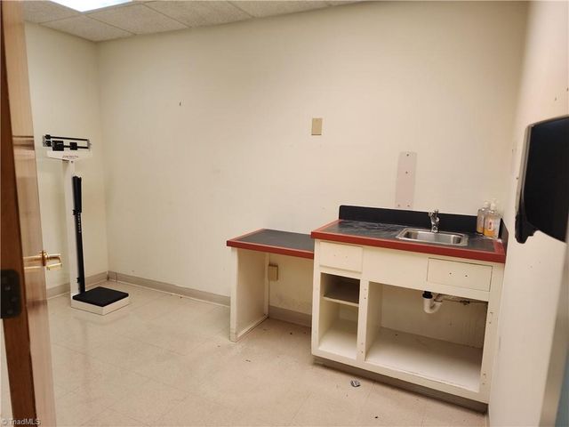 601 Willow Street 2, Mount Airy, NC 27030