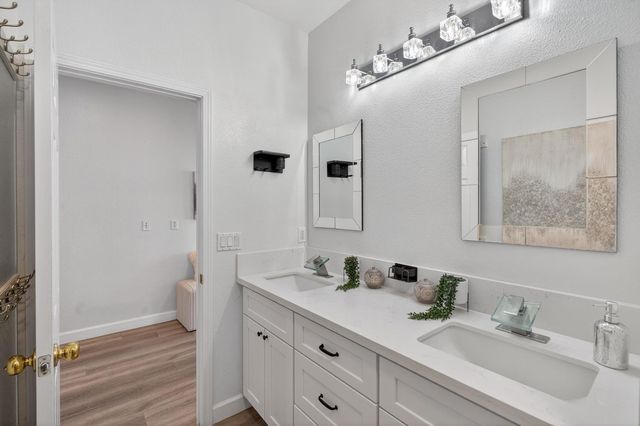 6217 Jefjen Way, Elk Grove, CA 95757