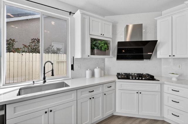 6217 Jefjen Way, Elk Grove, CA 95757