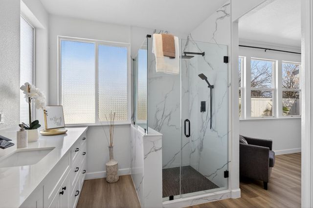 6217 Jefjen Way, Elk Grove, CA 95757