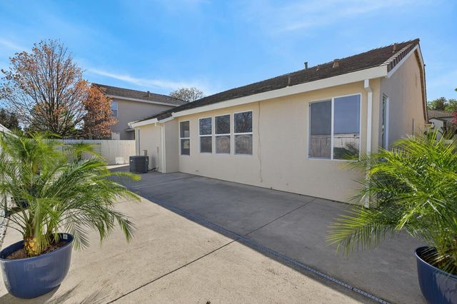 6217 Jefjen Way, Elk Grove, CA 95757