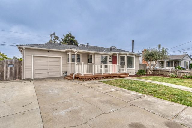 216 Toyon Avenue, Salinas, CA 93906