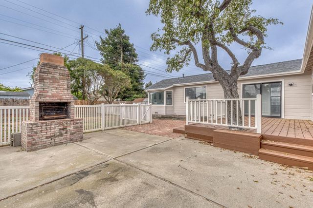 216 Toyon Avenue, Salinas, CA 93906
