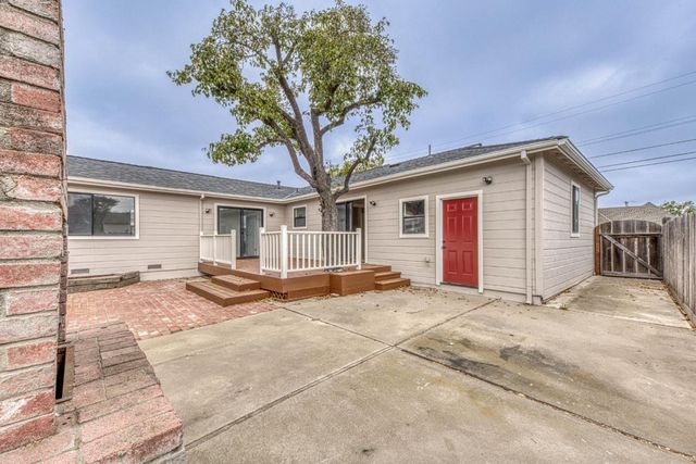 216 Toyon Avenue, Salinas, CA 93906