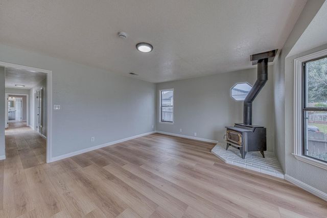 216 Toyon Avenue, Salinas, CA 93906