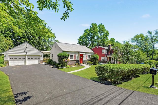 5 Lawrence Street, Nyack, NY 10960