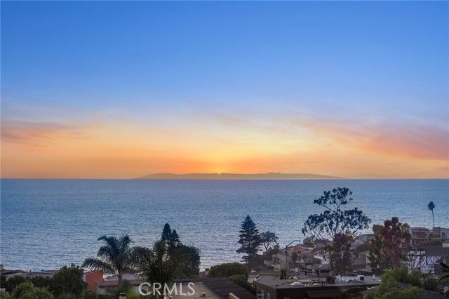 2915 Rounsevel, Laguna Beach, CA 92651