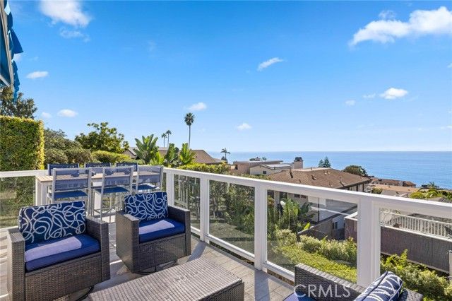 2915 Rounsevel, Laguna Beach, CA 92651