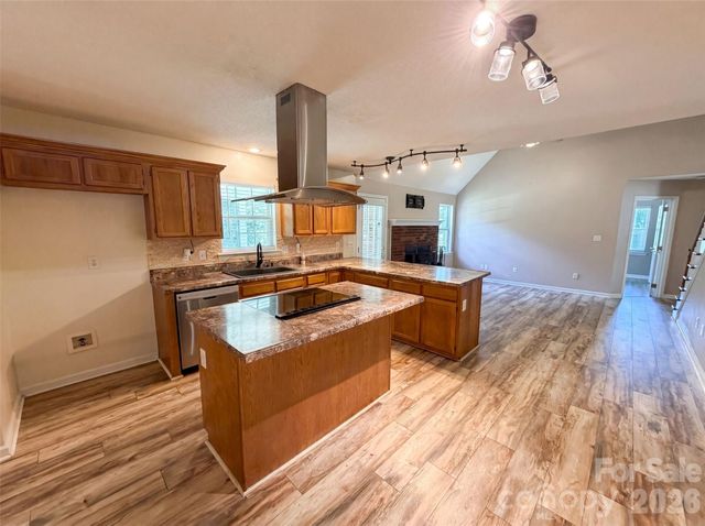 311 Hickory Wood Drive, Kannapolis, NC 28083