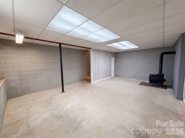 311 Hickory Wood Drive, Kannapolis, NC 28083