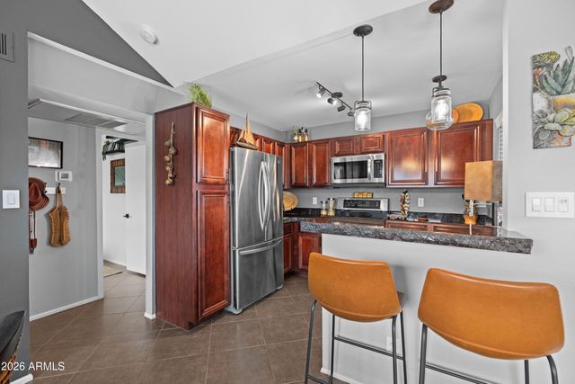 10115 E MOUNTAIN VIEW Road 2048, Scottsdale, AZ 85258