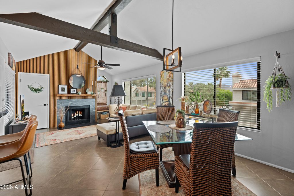 10115 E MOUNTAIN VIEW Road 2048, Scottsdale, AZ 85258