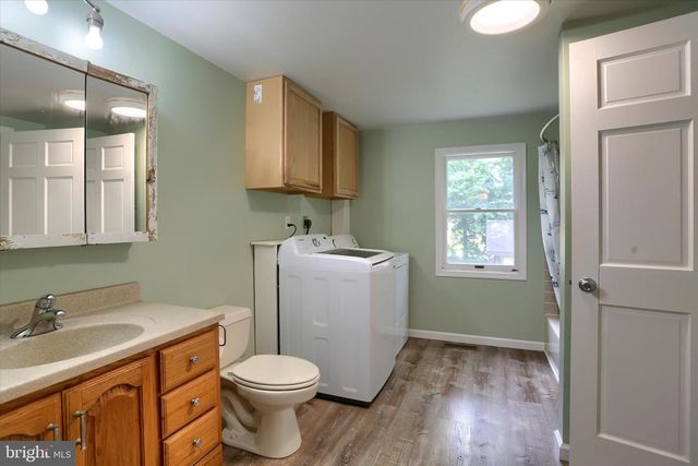 105 ELK DR, Carlisle, PA 17015