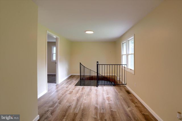 105 ELK DR, Carlisle, PA 17015