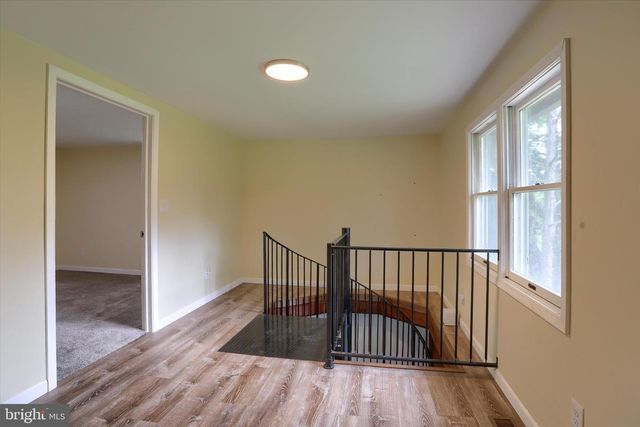 105 ELK DR, Carlisle, PA 17015