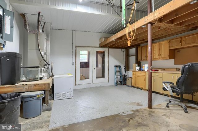 105 ELK DR, Carlisle, PA 17015