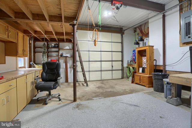 105 ELK DR, Carlisle, PA 17015