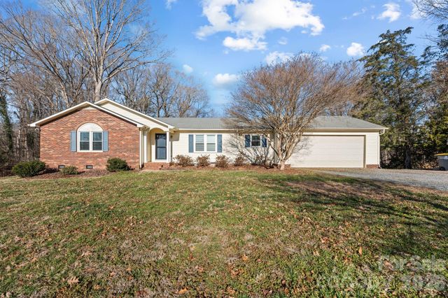 6200 Starlight Drive, Concord, NC 28027