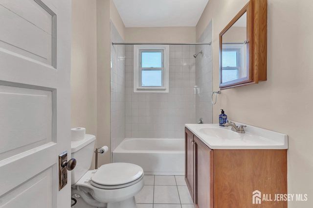 329 George Street 2, South Amboy, NJ 08879