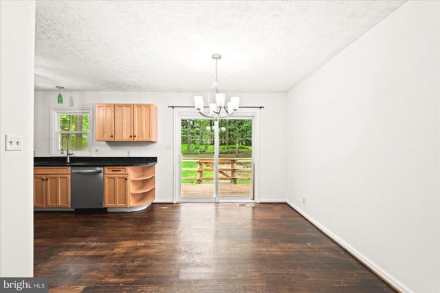229 WASHINGTON ST, Locust Grove, VA 22508