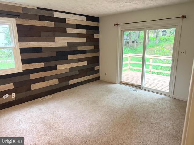 229 WASHINGTON ST, Locust Grove, VA 22508