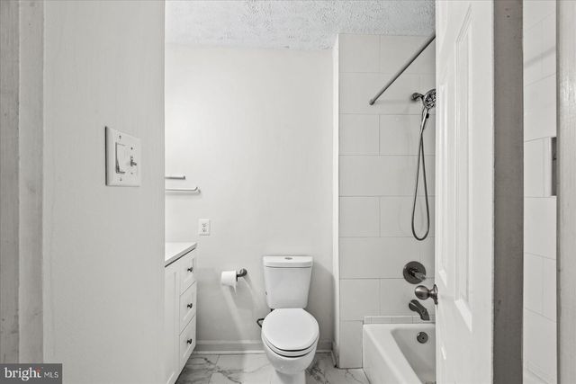 229 WASHINGTON ST, Locust Grove, VA 22508