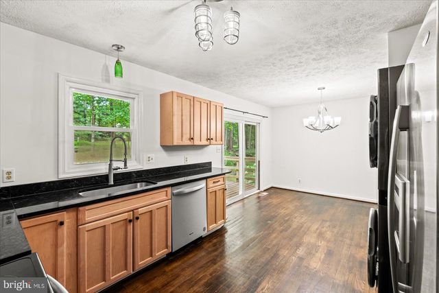 229 WASHINGTON ST, Locust Grove, VA 22508