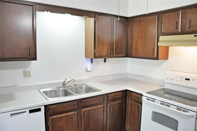 4551 Maureen Drive 33, Cedar Rapids, IA 52403