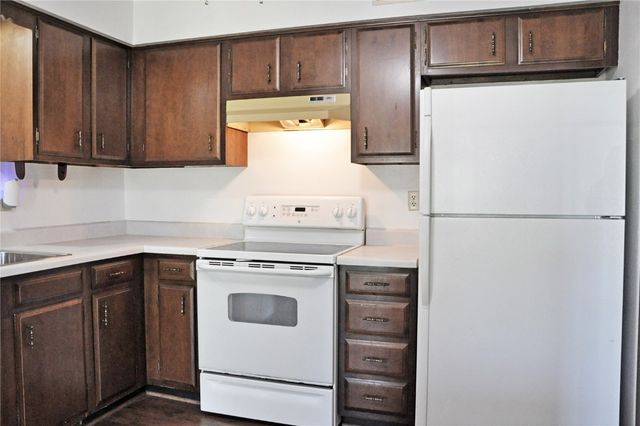 4551 Maureen Drive 33, Cedar Rapids, IA 52403