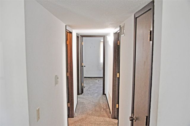 4551 Maureen Drive 33, Cedar Rapids, IA 52403