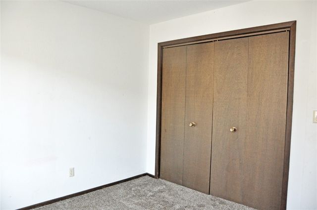 4551 Maureen Drive 33, Cedar Rapids, IA 52403