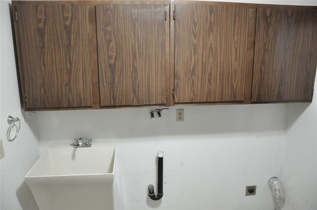 4551 Maureen Drive 33, Cedar Rapids, IA 52403