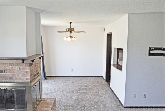 4551 Maureen Drive 33, Cedar Rapids, IA 52403