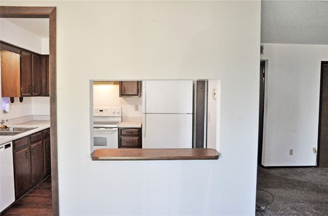 4551 Maureen Drive 33, Cedar Rapids, IA 52403