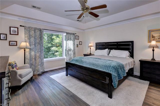 5320 Queen Bishop LN, Williamsburg, VA 23185