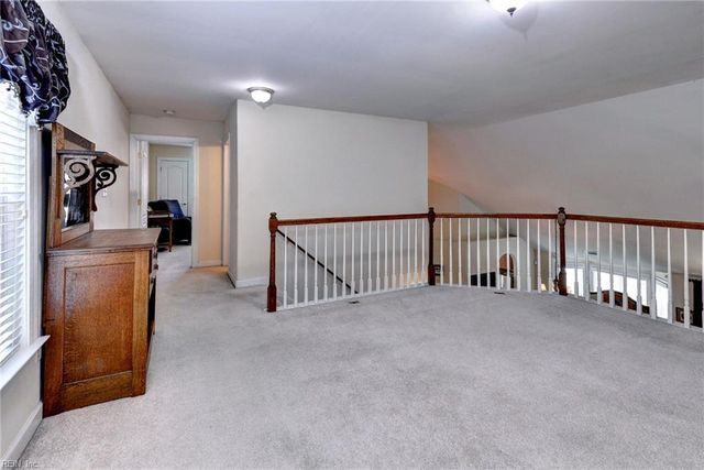 5320 Queen Bishop LN, Williamsburg, VA 23185