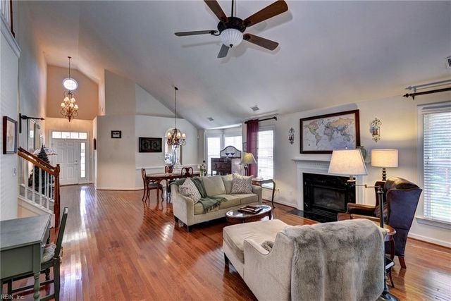 5320 Queen Bishop LN, Williamsburg, VA 23185