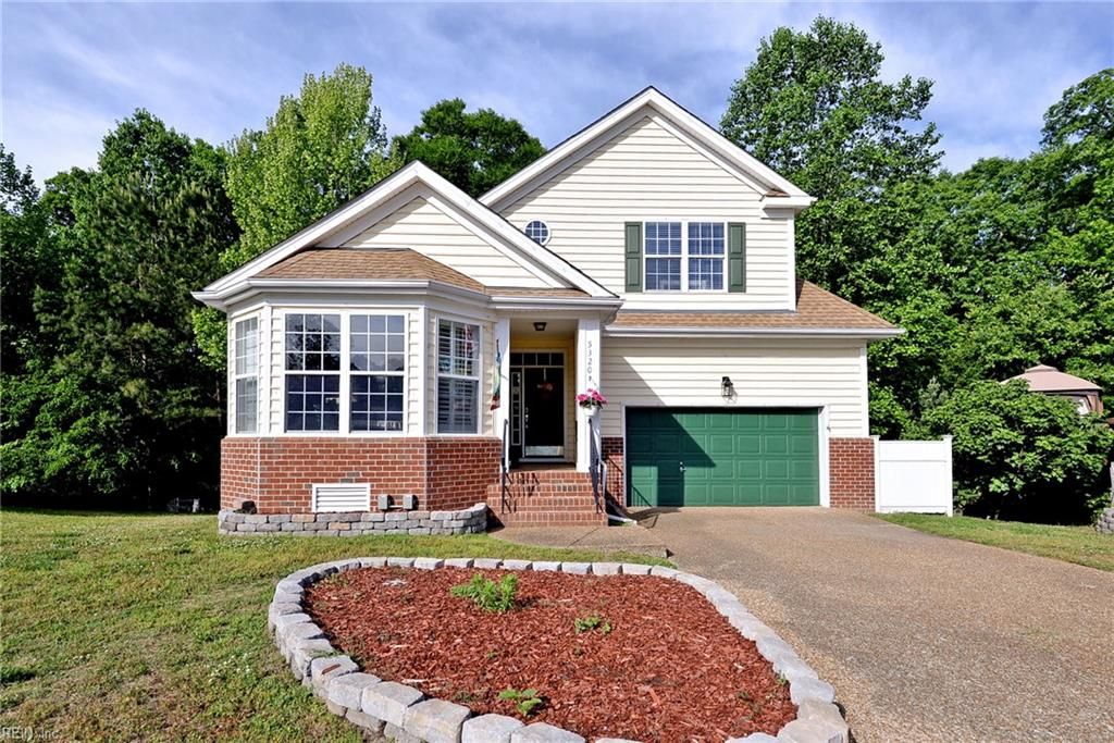 5320 Queen Bishop LN, Williamsburg, VA 23185